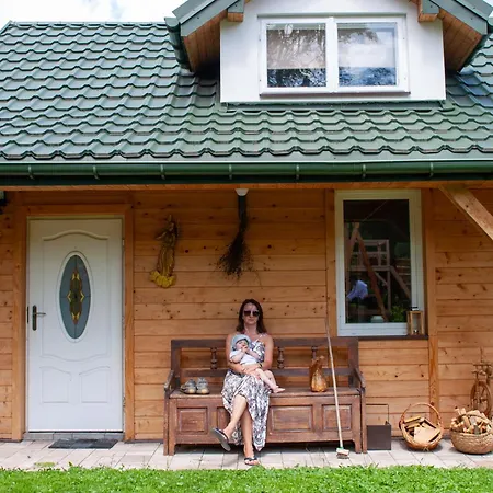 Urocze Gospodarstwo Z Konmi Kominkiem I Stajnia Molikowka Casa vacanze Grybow